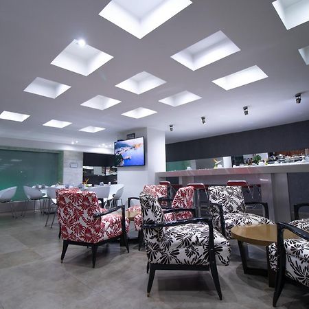 San Simon Hotel Pereira By Soratama Exterior photo The lounge at the airport.